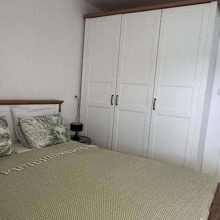 Azzure Apartment Ulcinj Eksteriør billede