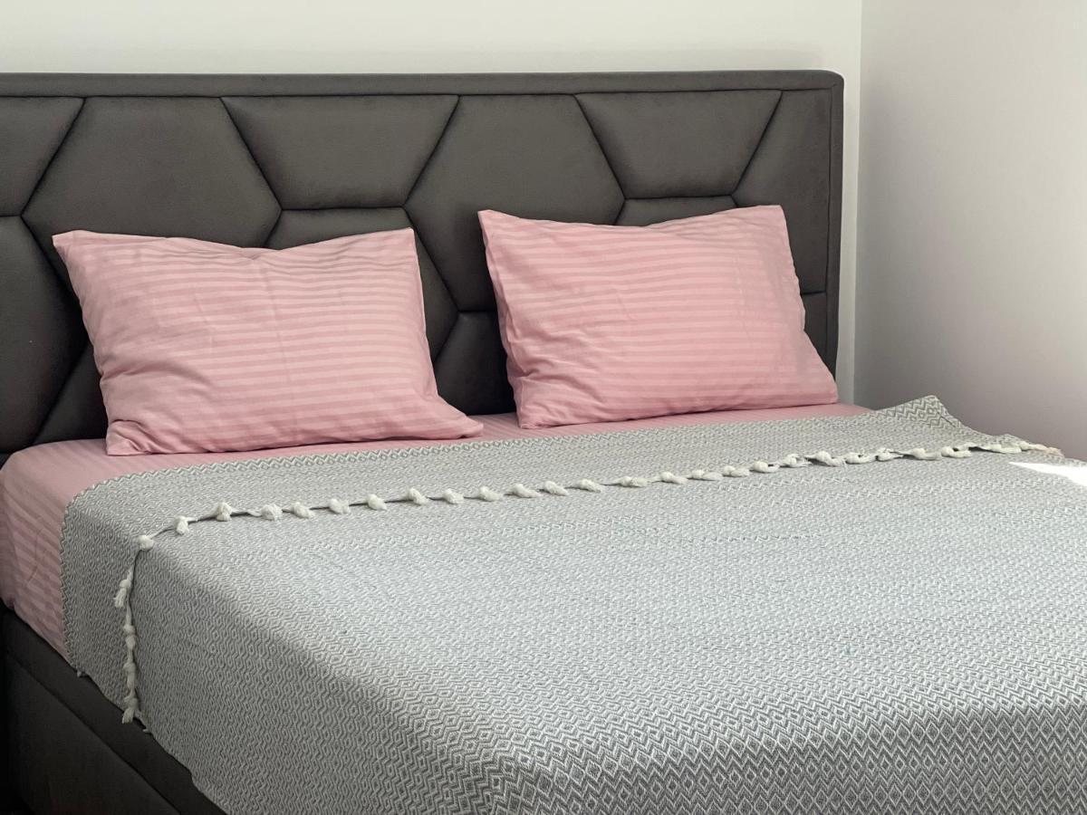 Azzure Apartment Ulcinj Eksteriør billede